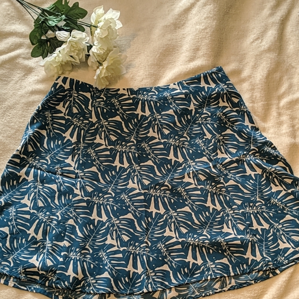 Floral forever 21 skirt